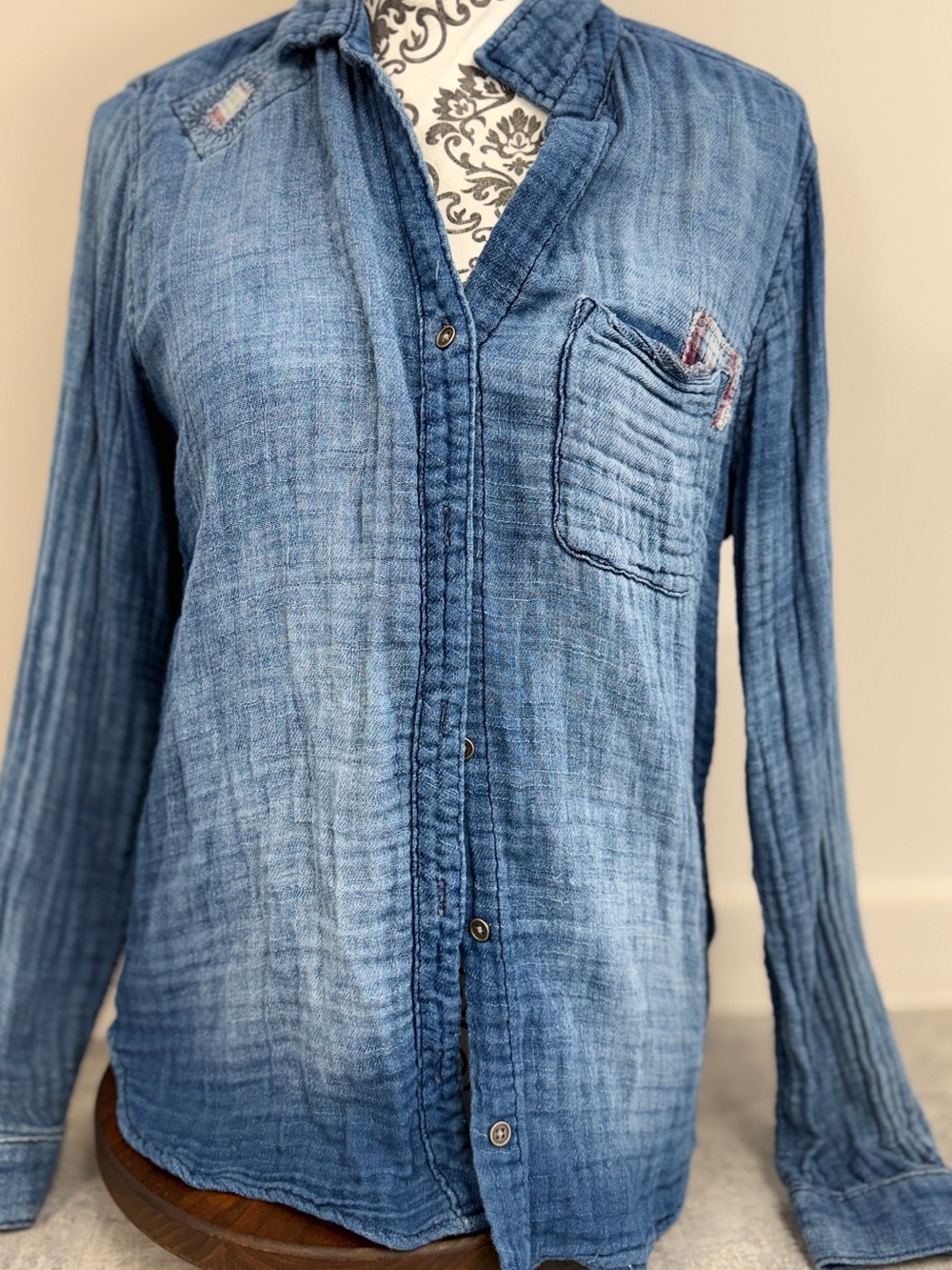 cloth & stone Washed Denim-Blue Button-Down Shirt